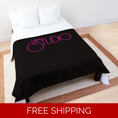 Le Studio Comforter Black Hot Pink Logo